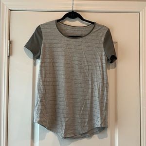 ❌sold❌Lululemon Love Tee
